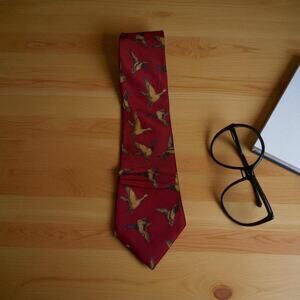 Lands End mens silk necktie tie with ducks